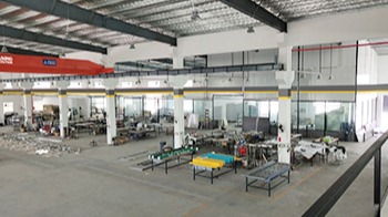 友昆標識生產(chǎn)基地實景
